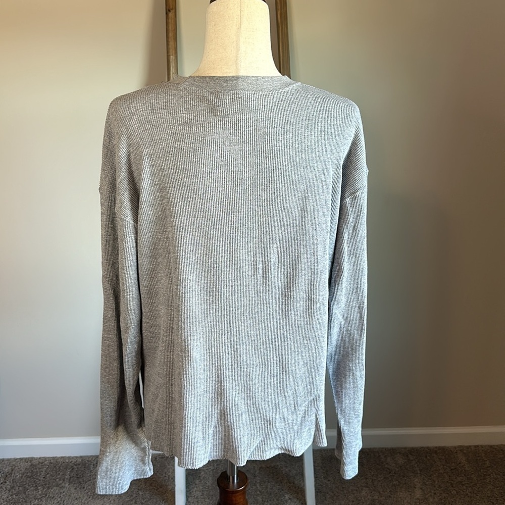 The Ohio State Buckeyes Long Sleeve Waffle Top Size Medium by Jansport - Picture 9 of 16